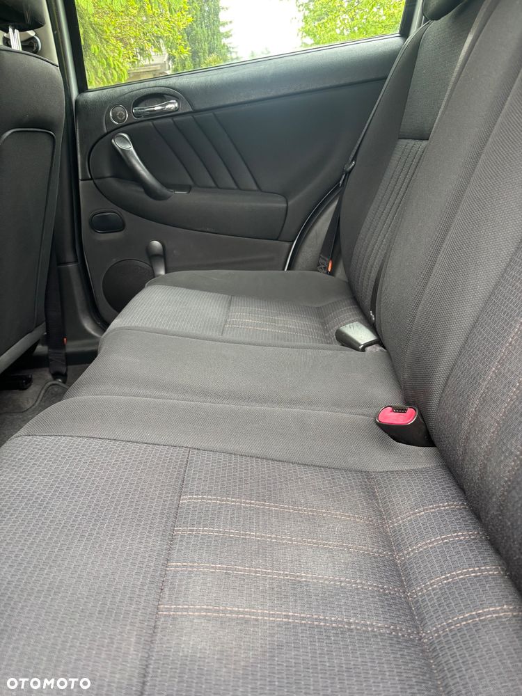 Alfa Romeo 147 1.9 JTD 8V Progression - 17