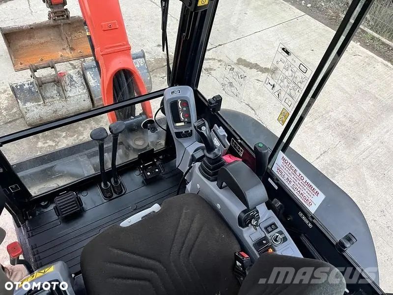 Kubota U27-4 - 10