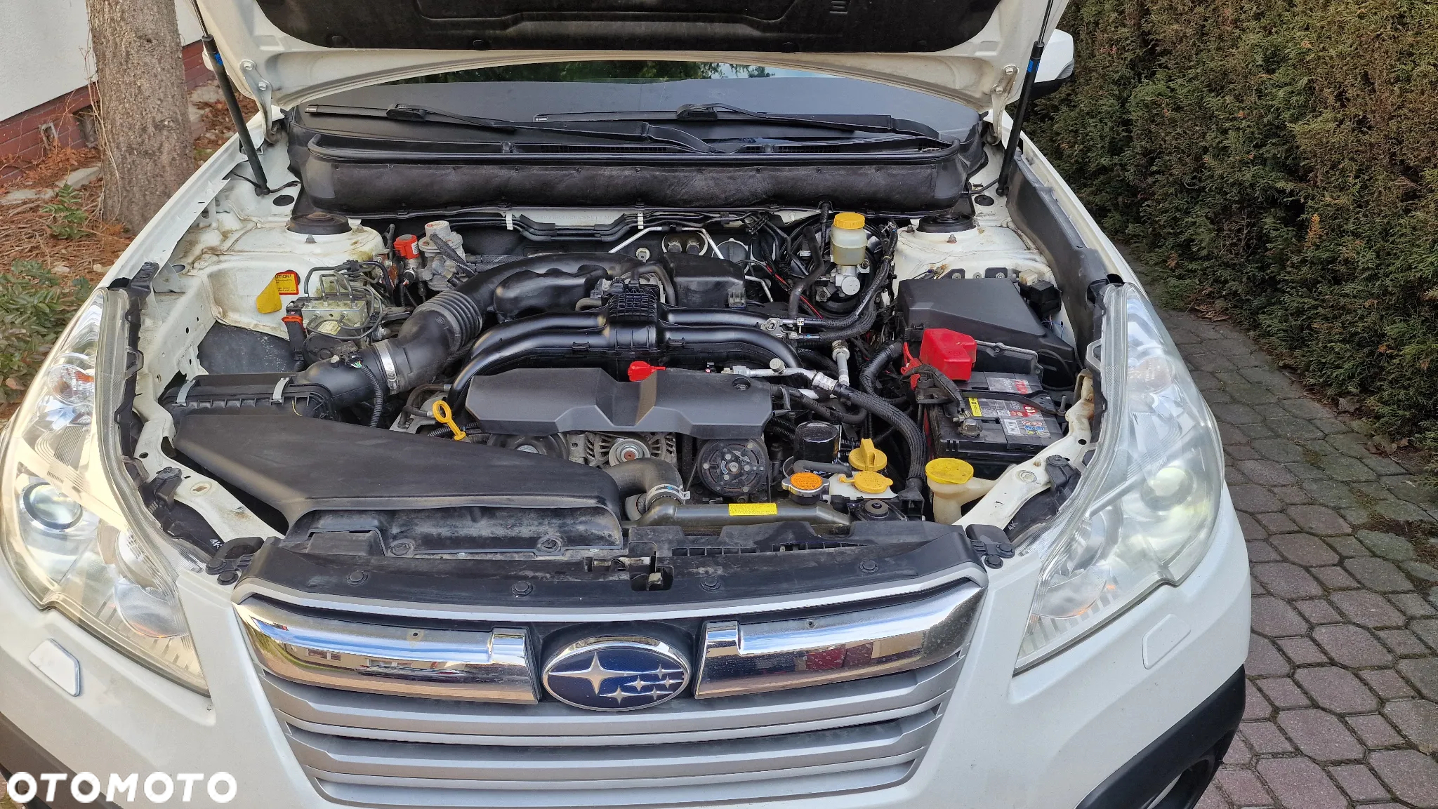 Subaru Legacy - 16