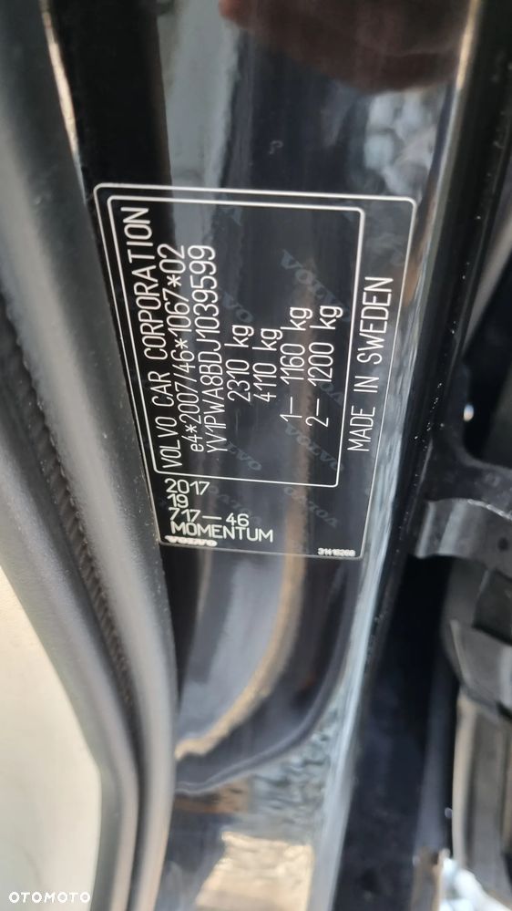 Volvo V90 D4 Geartronic Momentum Pro - 32