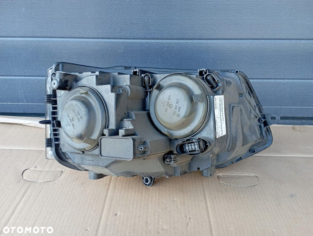 VW T5 LIFT LAMPA LEWA PRZÓD PRZEDNIA EUROPA 7E1941015K - 4