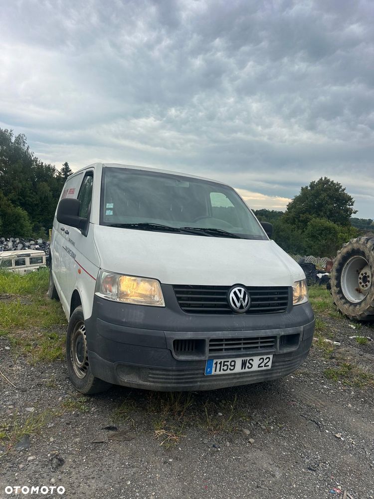 Volkswagen Furgon Blaszak VW Transporter T5 2.5 TDI 131 KM Skrzynia 6 Klima - 5