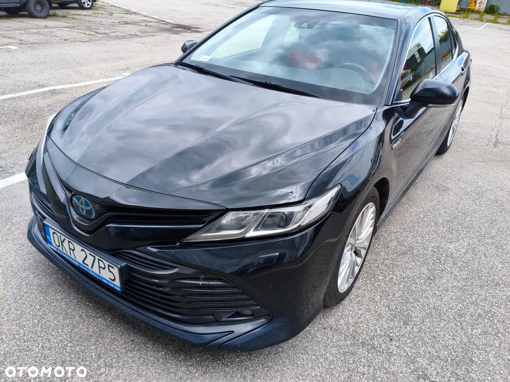 Toyota Camry 2.5 Hybrid Comfort CVT - 23