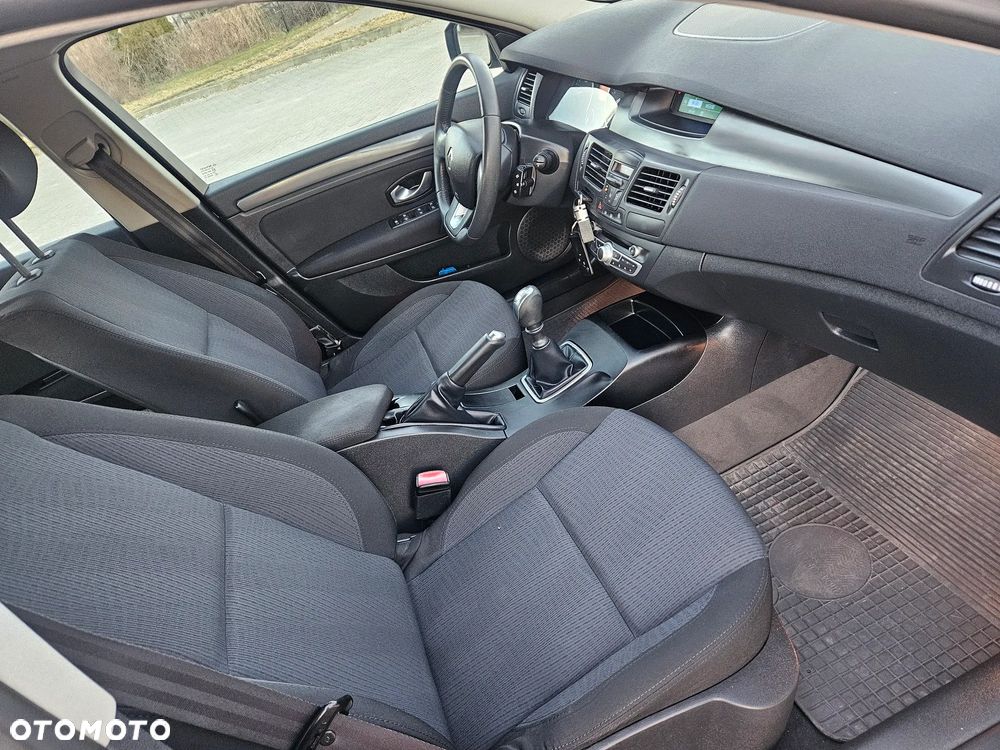 Renault Laguna 1.6 16V 110 Emotion - 13