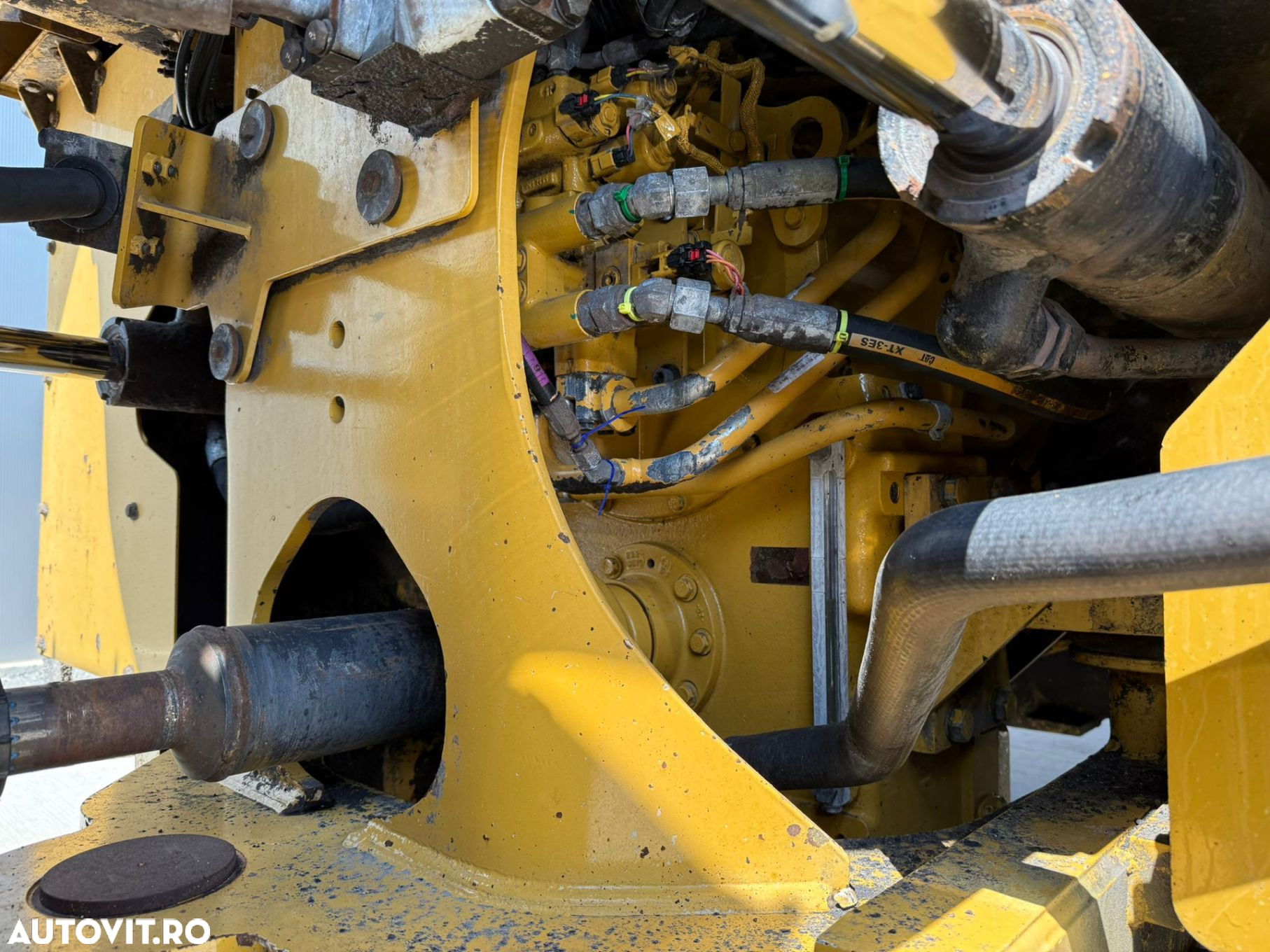 Cat 972M Incarcator Frontal - 6