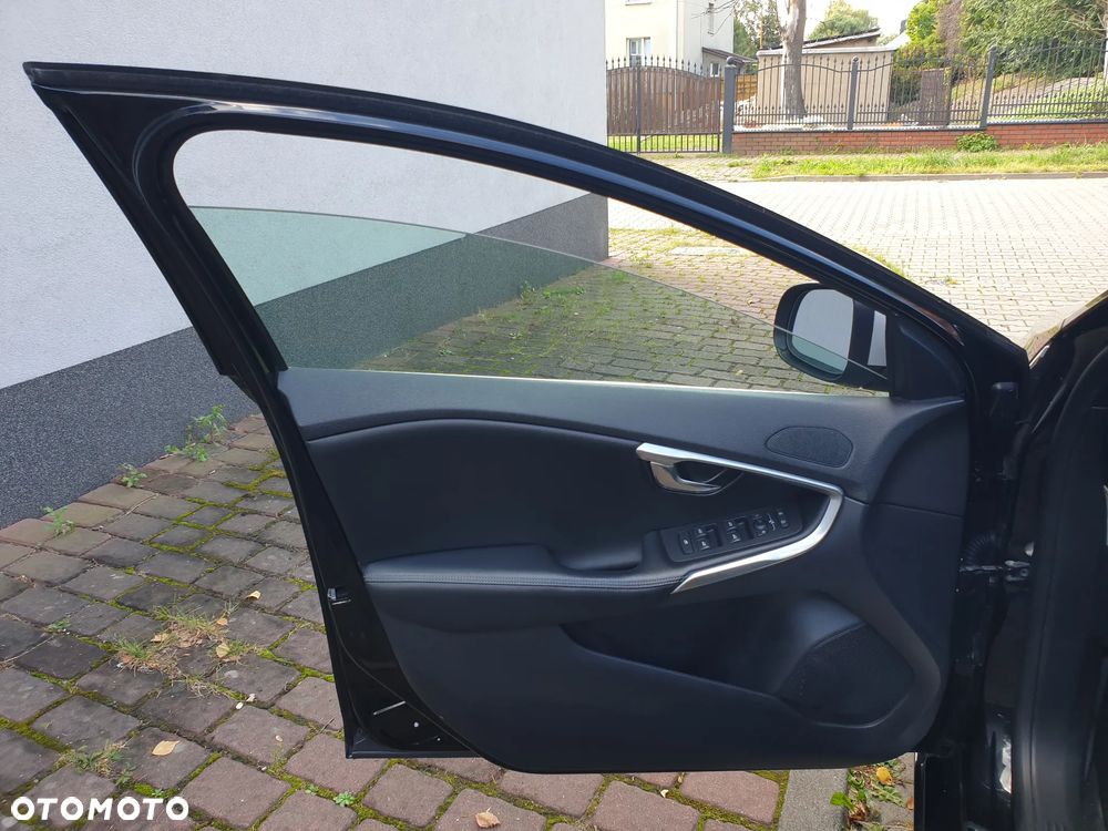 Volvo V40 D3 RDesign - 20