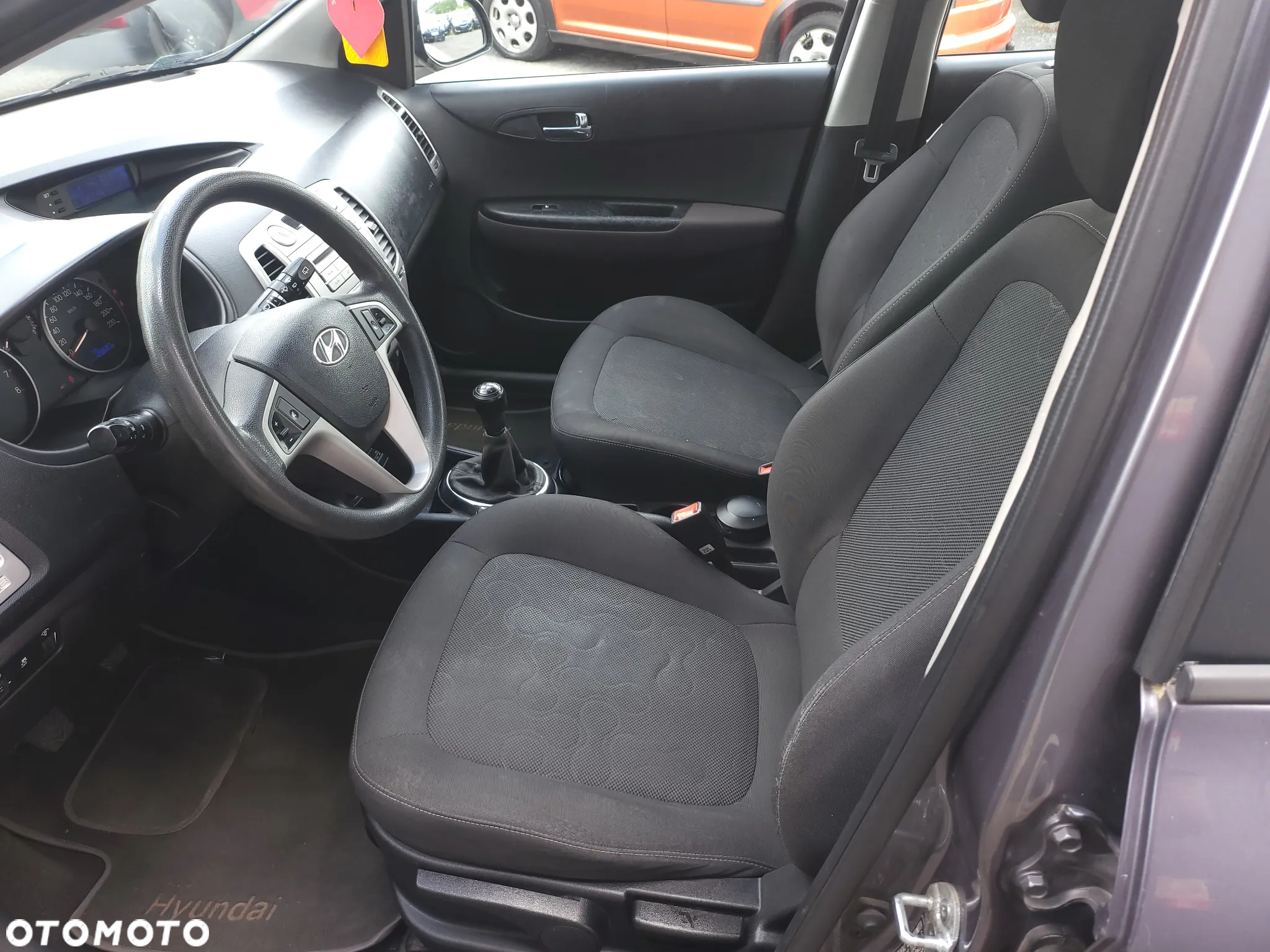 Hyundai i20 1.2 Comfort EU5 - 27