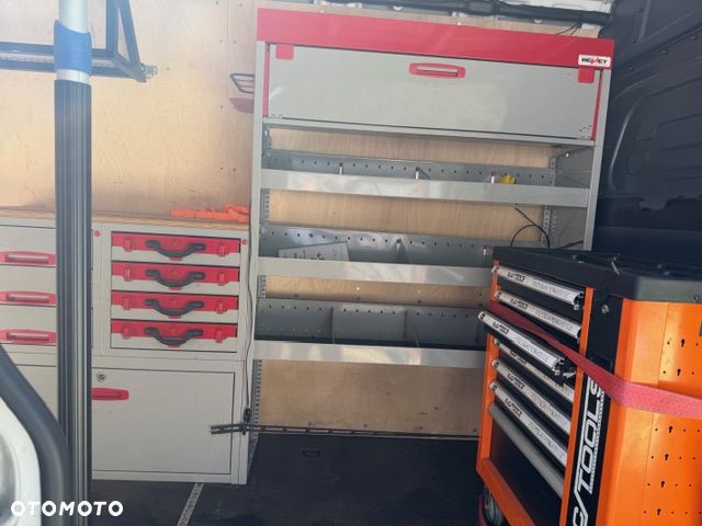 Mercedes-Benz sprinter - 2