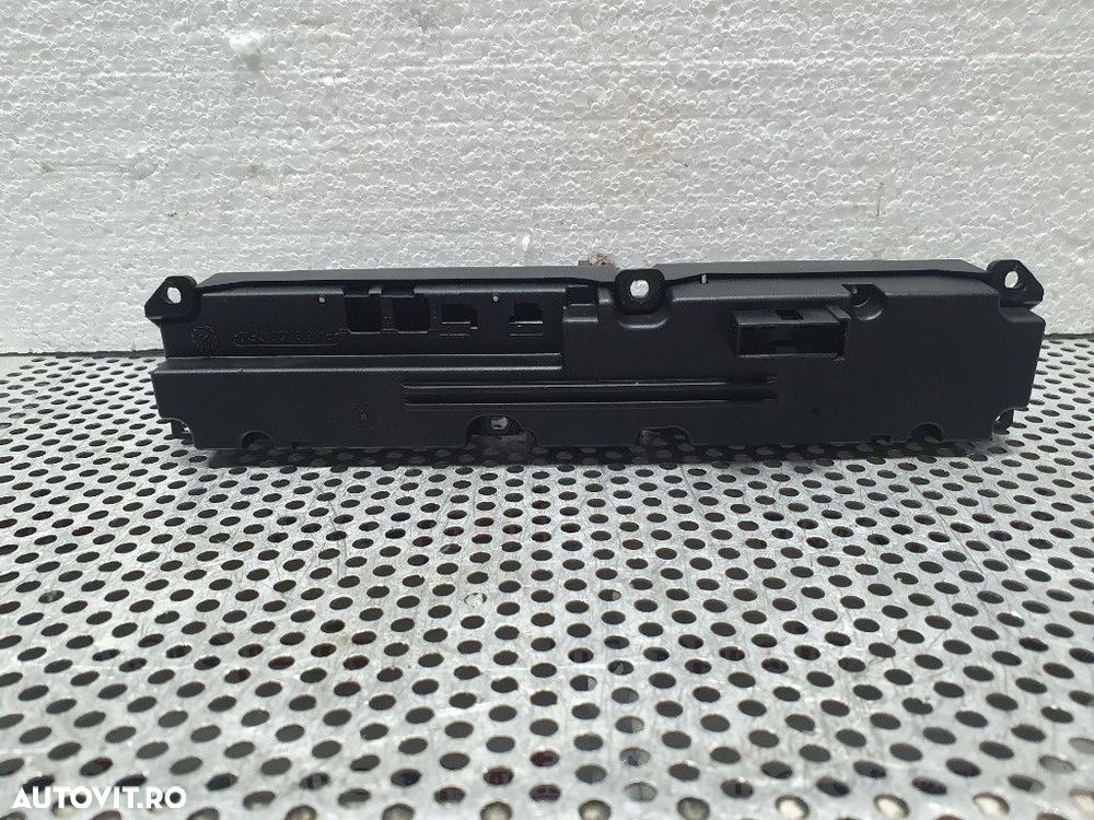 Modul butoane bord MERCEDES-BENZ C-CLASS II W203  2000 - 2007, MERCEDES-BENZ C-CLASS T-Model II S203 2001 - 20072.2 C 220 CDI OM 611.962 2038211551 - 4