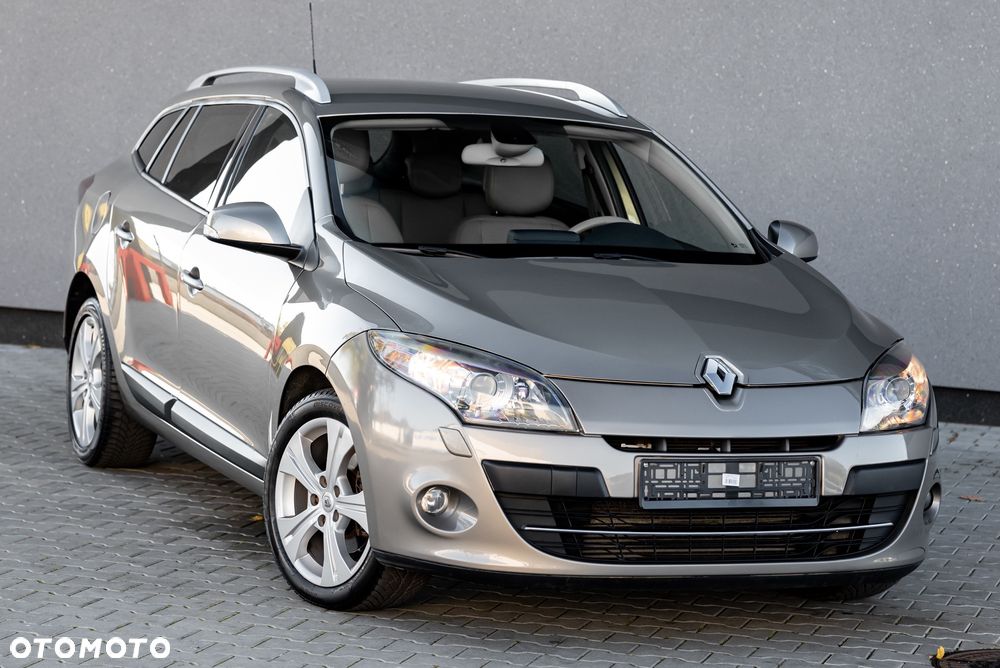 Renault Megane TCe 180 Luxe - 1