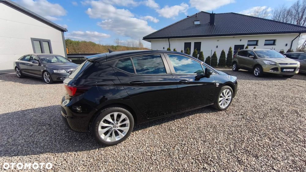 Opel Astra 1.4 Turbo 120 Jahre - 4