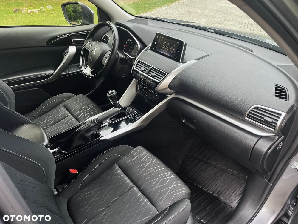 Mitsubishi Eclipse Cross 1.5 T-MIVEC ClearTec 2WD Diamant Edition Plus - 17
