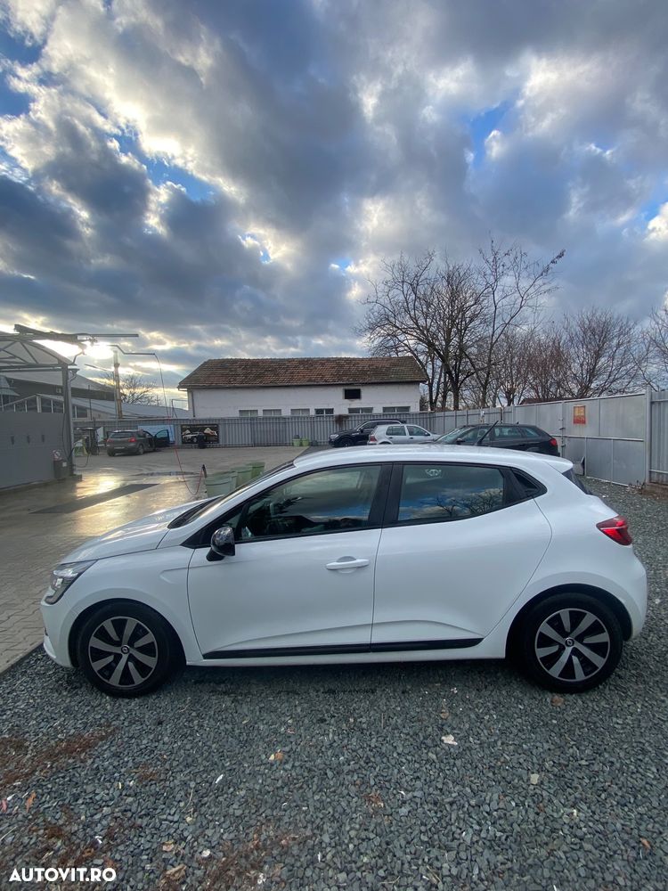 Renault Clio V E-Tech 145 Techno - 3