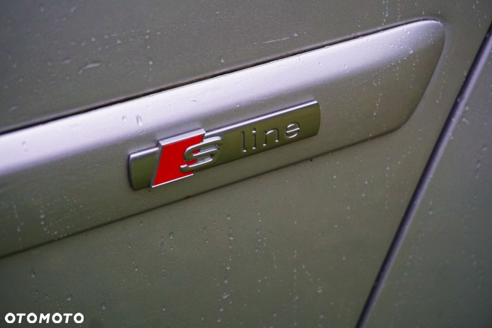 Audi A4 Avant 1.8T Quattro - 30