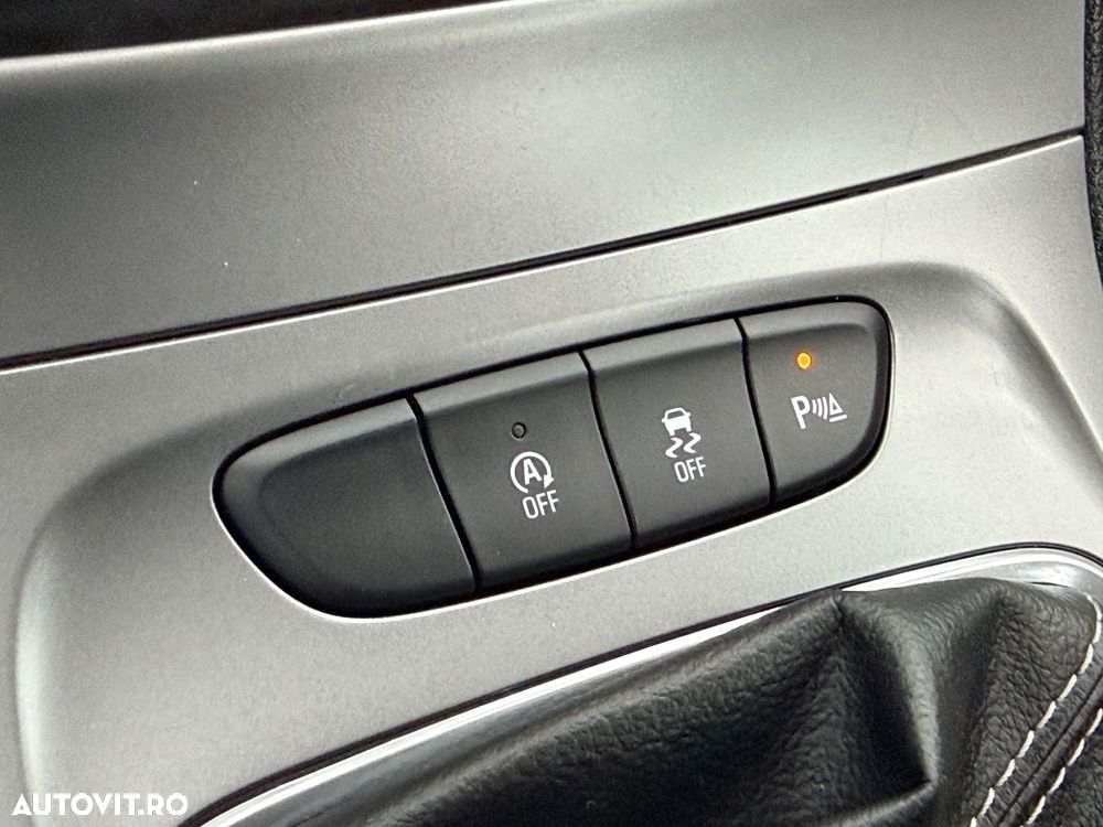 Opel Astra 1.6 CDTI ECOTEC Dynamic - 27