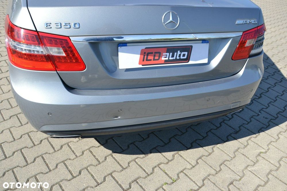 Mercedes-Benz Klasa E - 18