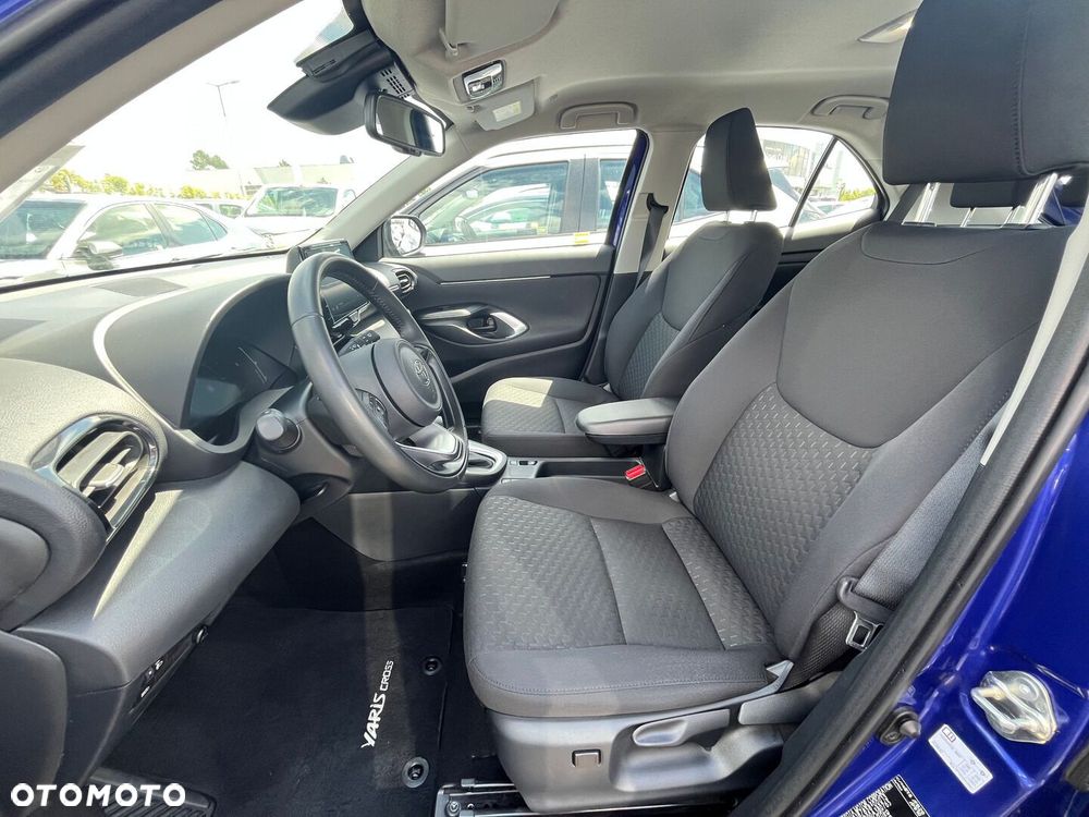 Toyota Yaris Cross Hybrid 1.5 Comfort - 28