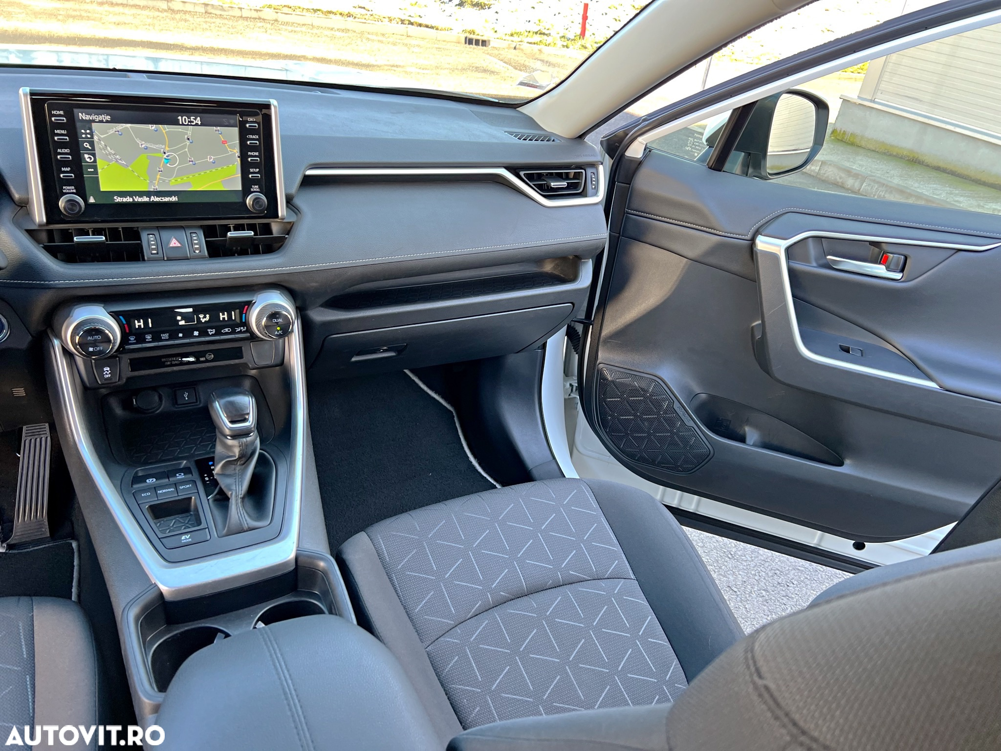 Toyota RAV4 2.5 4x2 Hybrid Business Edition - 18