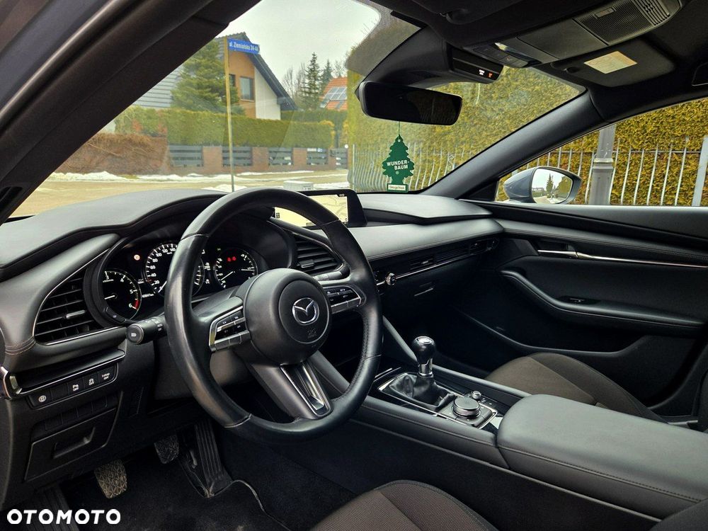 Mazda 3 SKYACTIV-D 1.8 - 9