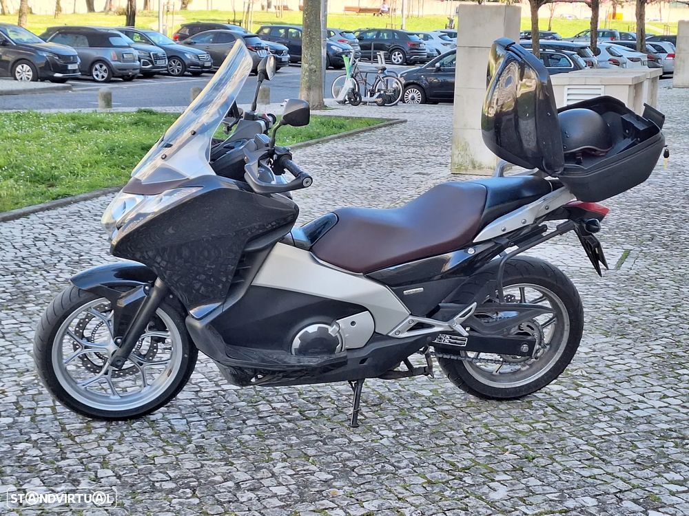 Honda Integra Maxi-Slscooter - 23