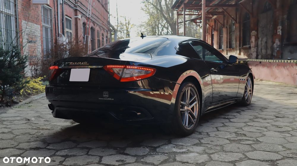 Maserati GranTurismo Sport - 3