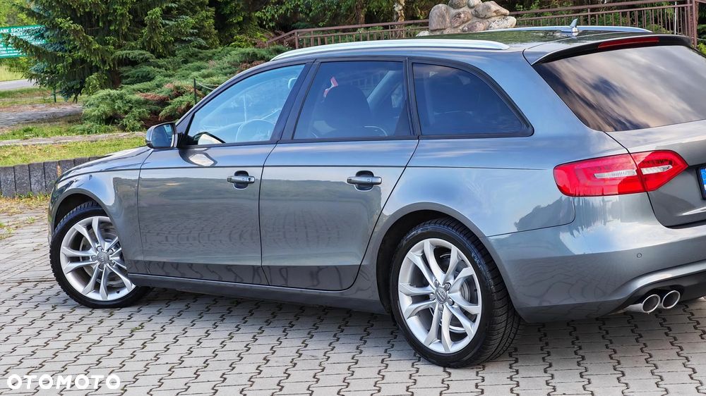 Audi A4 Avant 2.0 TDI DPF clean diesel quattro S tronic Ambiente - 20