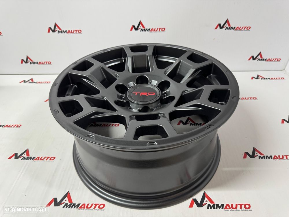 Jantes 4x4 TRD Matte Gunmetal 17 (6x139.7) - 5