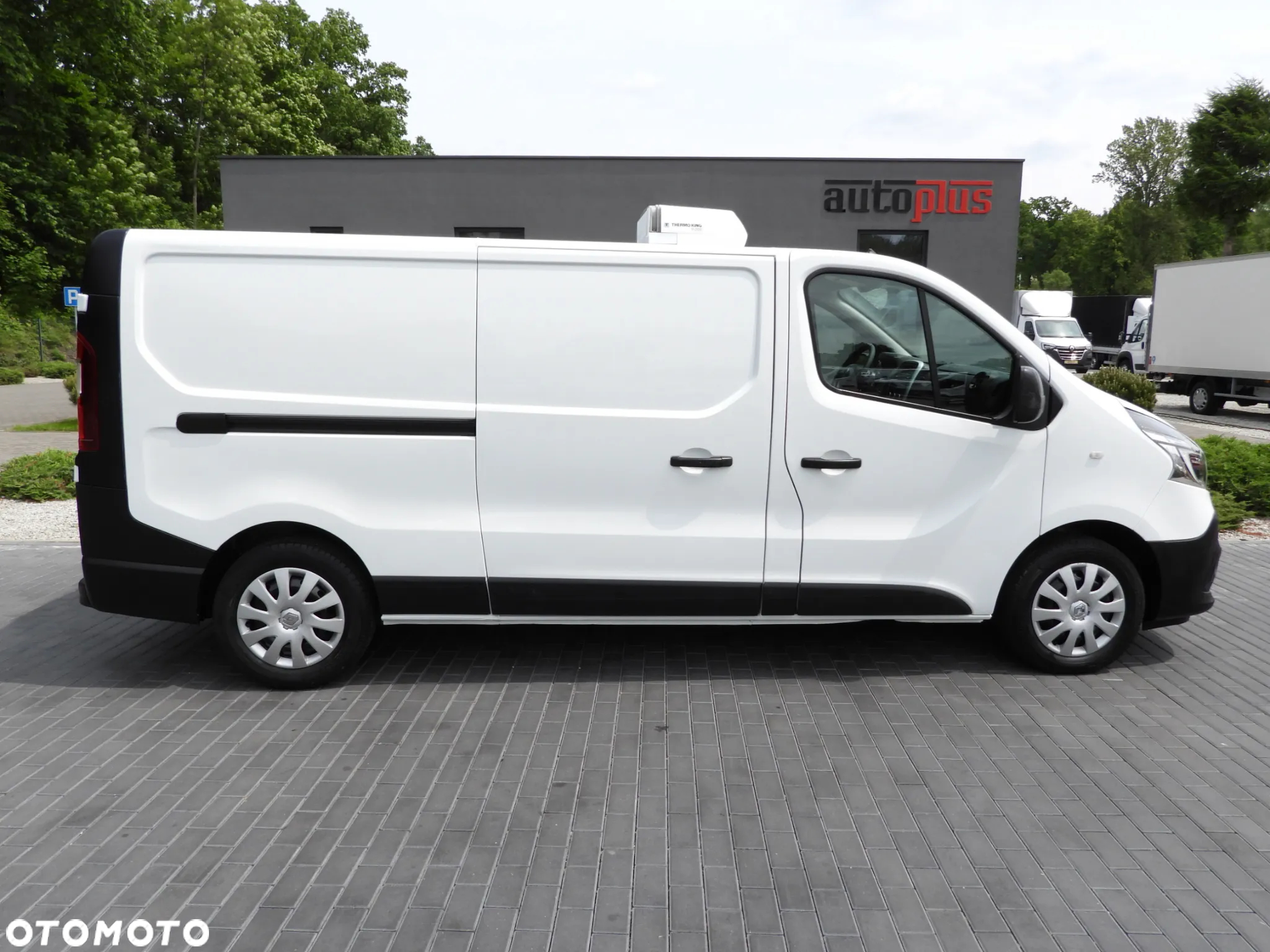 Renault TRAFIC  FURGON CHŁODNIA 0*C TEMPOMAT LEDY KLIMATYZACJA 120KM [ 895067 ] - 8