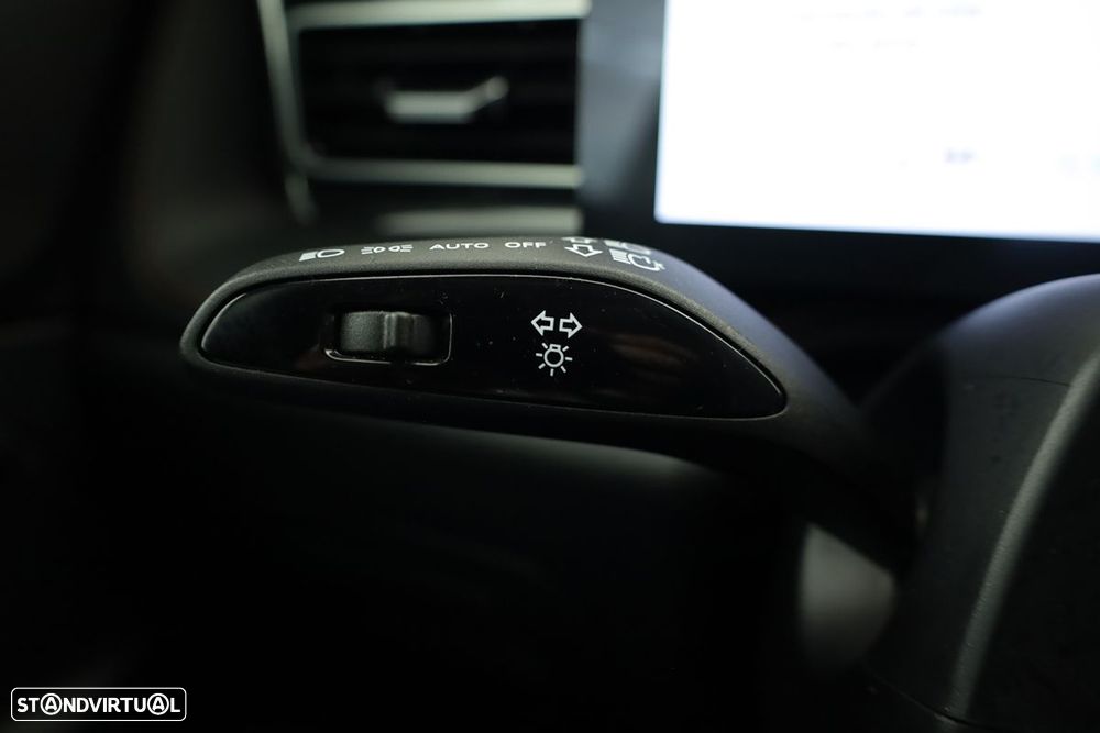 MG EHS 1.5 T-GDI Plug-in Hybrid Luxury - 16