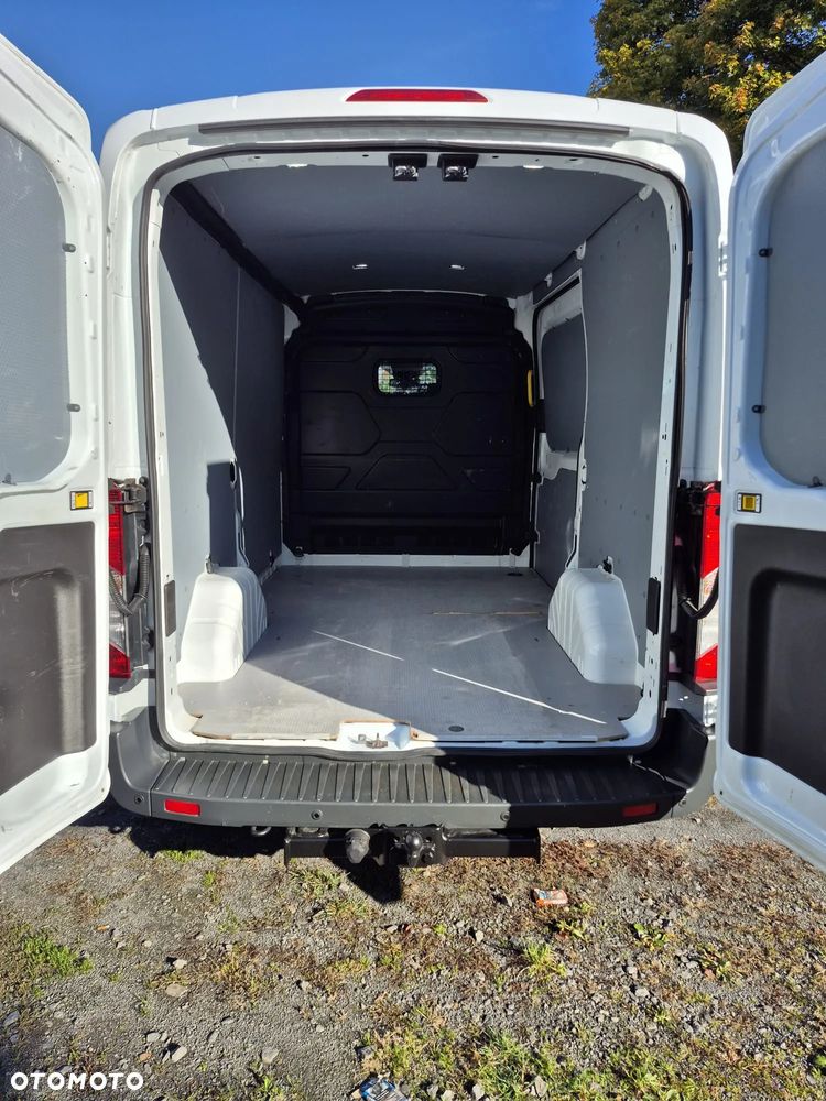 Ford Transit - 8
