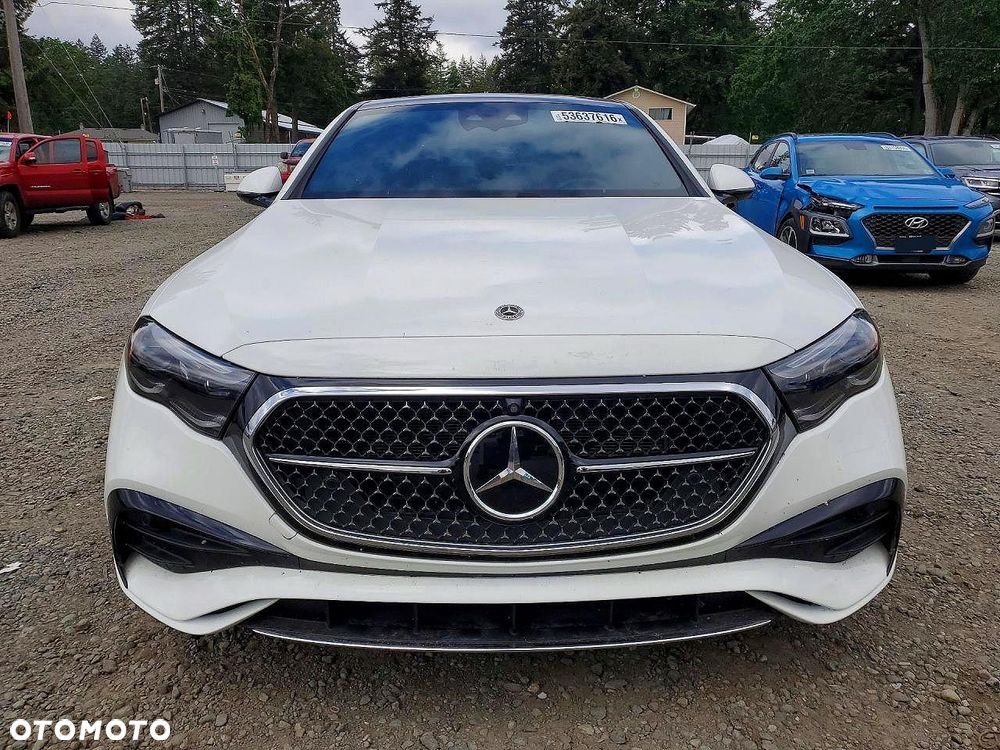Mercedes-Benz Klasa E - 2