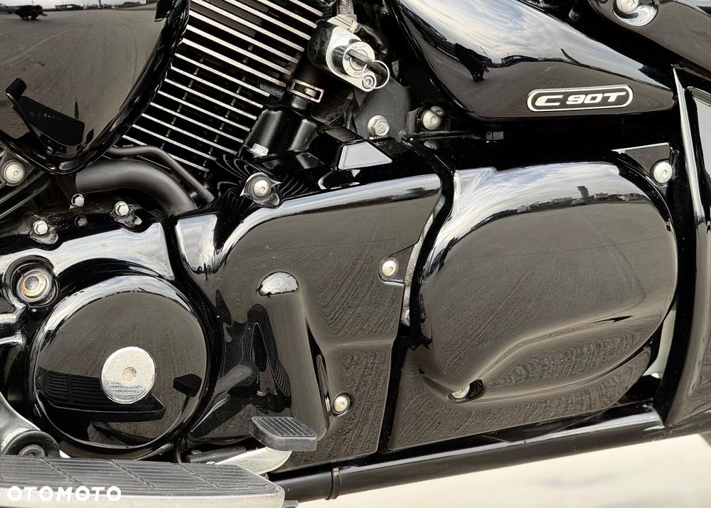 Suzuki Boulevard - 34