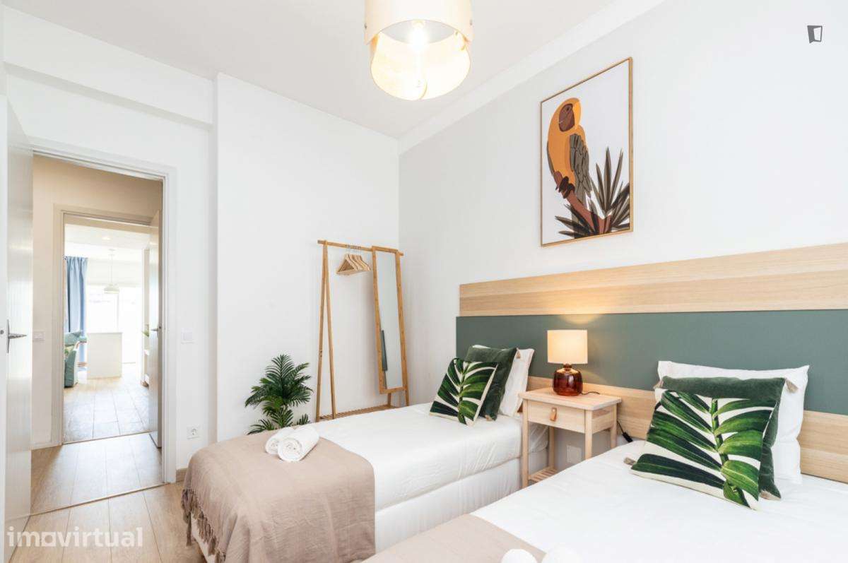 Apartamento com 3 quartos - localizado em Portimao - Grande imagem: 2/27