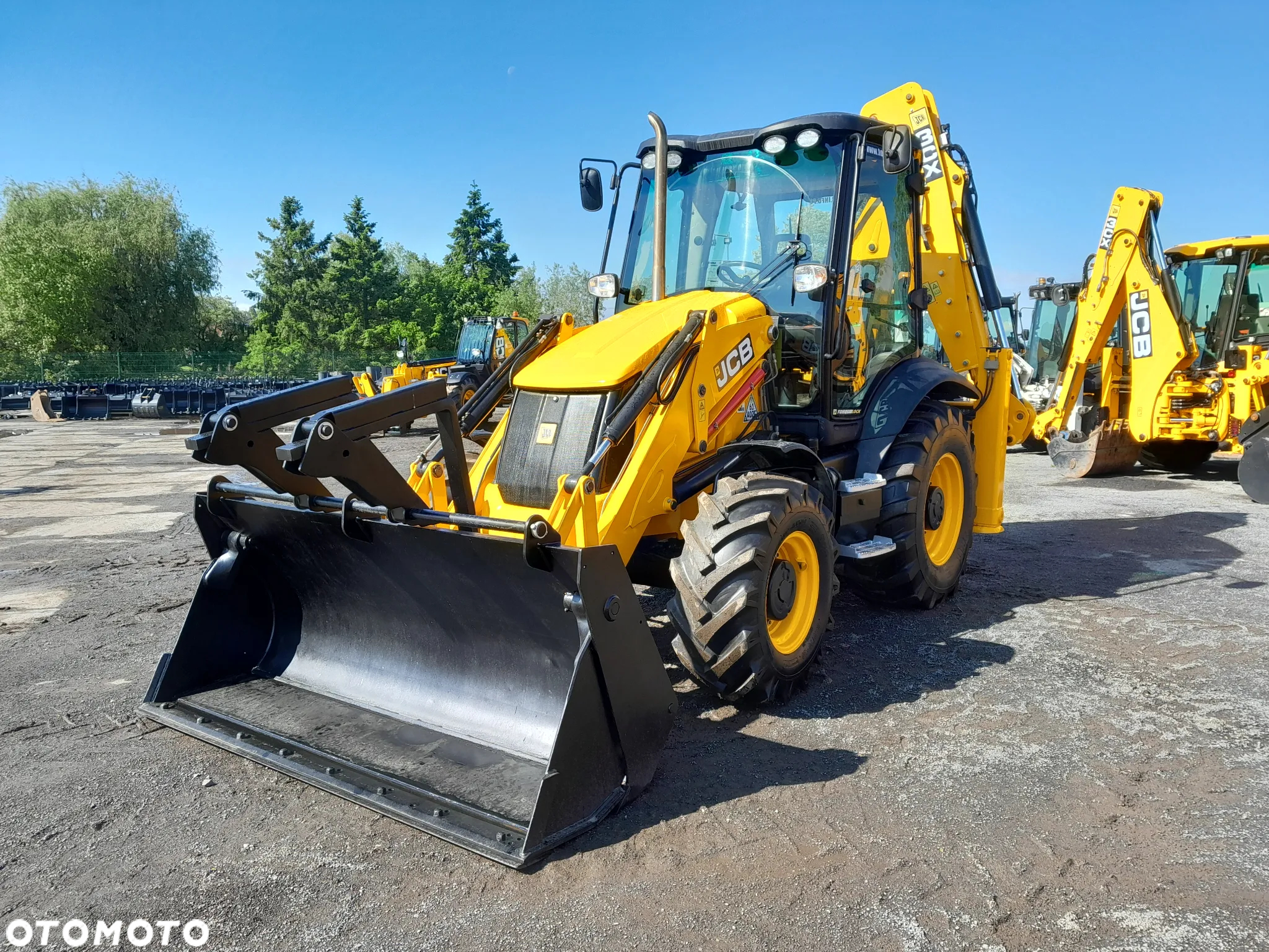 JCB JCB 3CX - 4