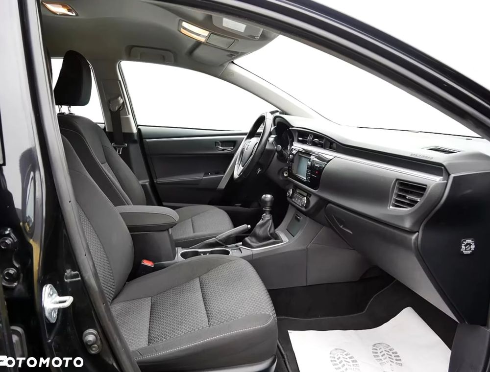 Toyota Corolla 1.6 Prestige EU6 - 22