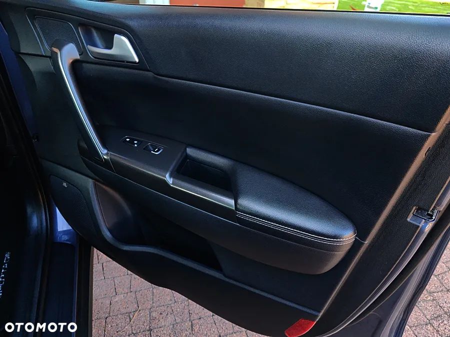 Kia Sportage 1.7 CRDI Business Line M 2WD - 30