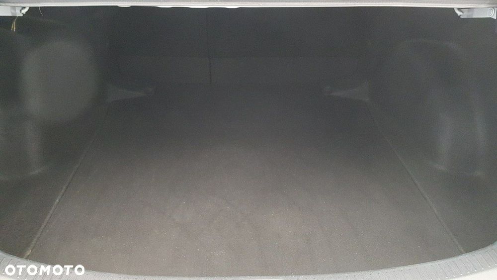 Toyota Corolla - 17