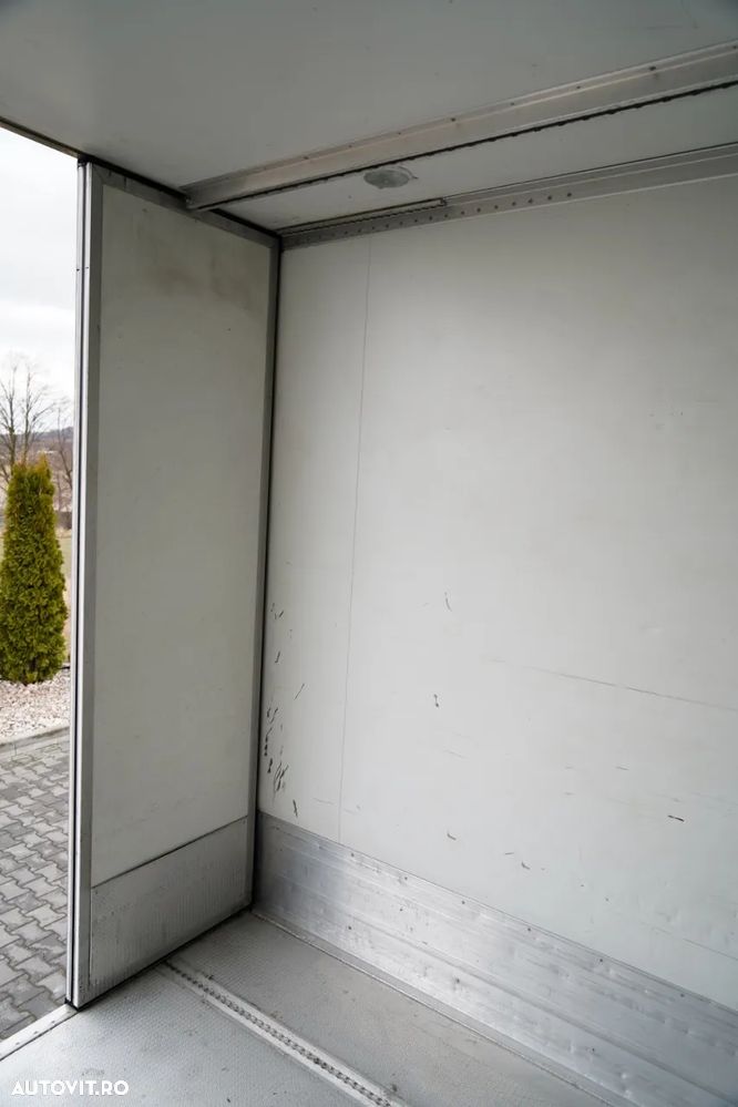 MAN TGM 12.290 / 4x2 / CAROSERIE REFRIGERATĂ 7.8 M / UNITATE THERMO KING T-1200 R / platformă ridicătoare spate / MULTIMEMBRU / DHOLLANDIA - 25