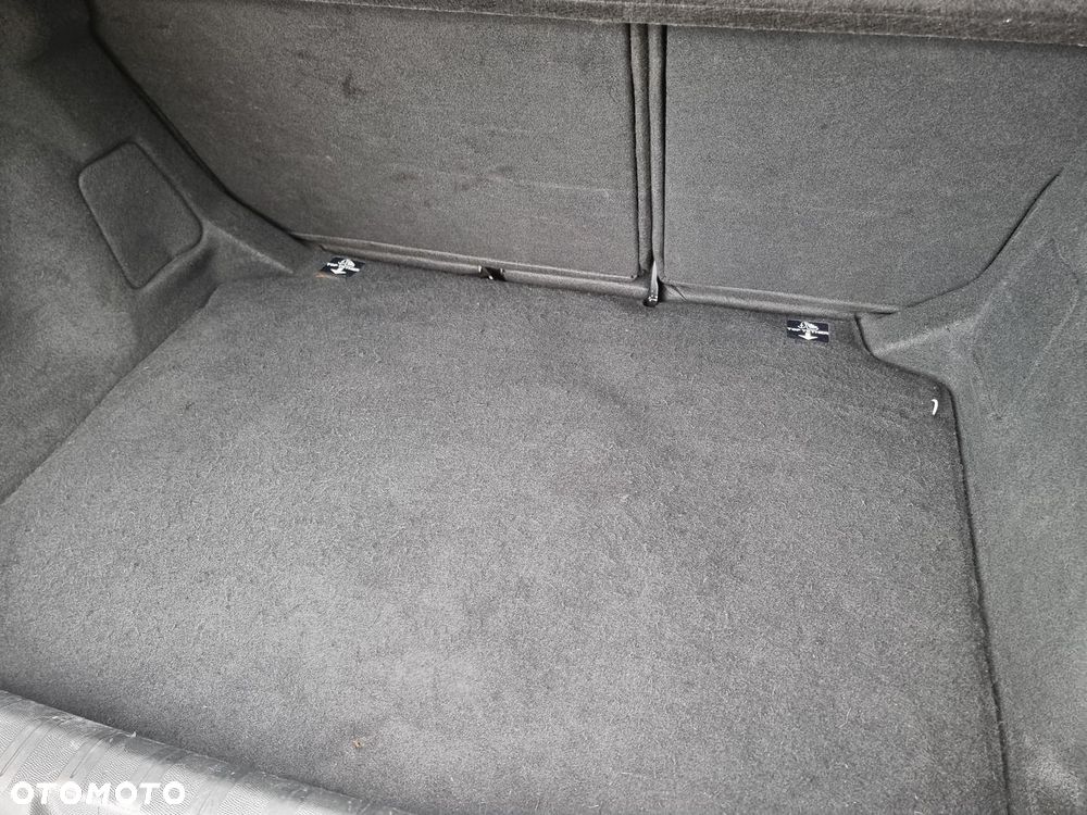 Peugeot 308 1.5 BlueHDi Active S&S - 24