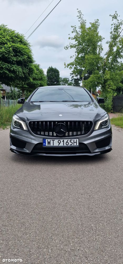 Mercedes-Benz CLA 200 AMG Line - 1