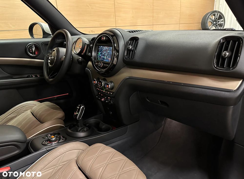 MINI Countryman Cooper All4 Yours Trim - 8