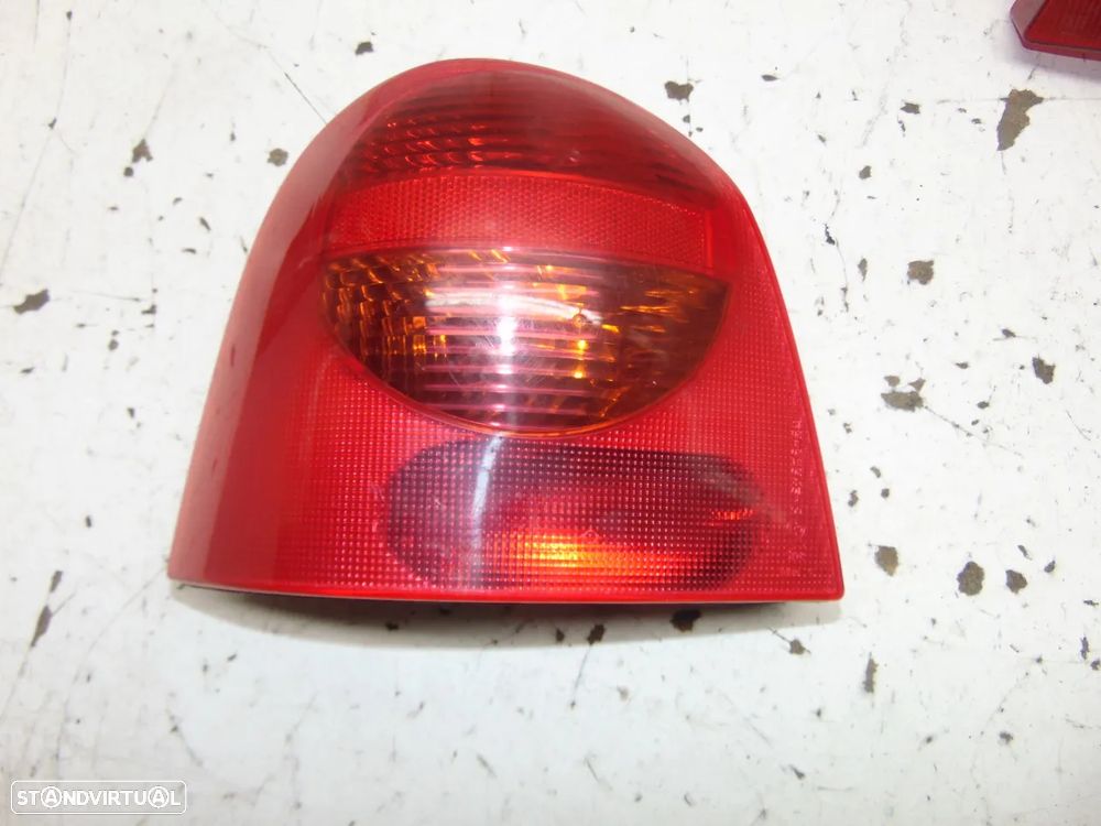 Renault Twingo farolim - 3