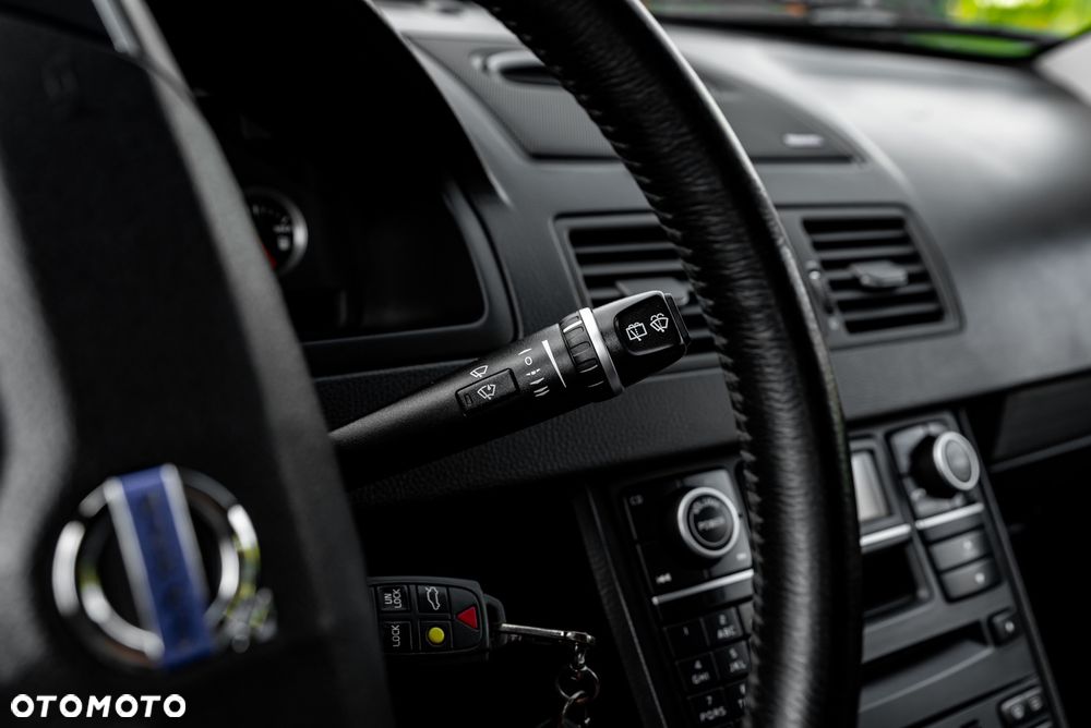 Volvo XC 90 D5 Momentum - 36
