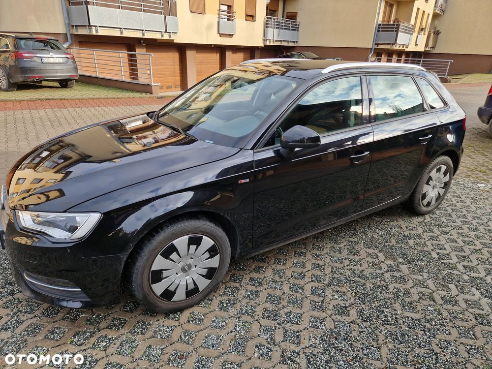 Audi A3 Sportback 1.6 TDI Attraction - 1