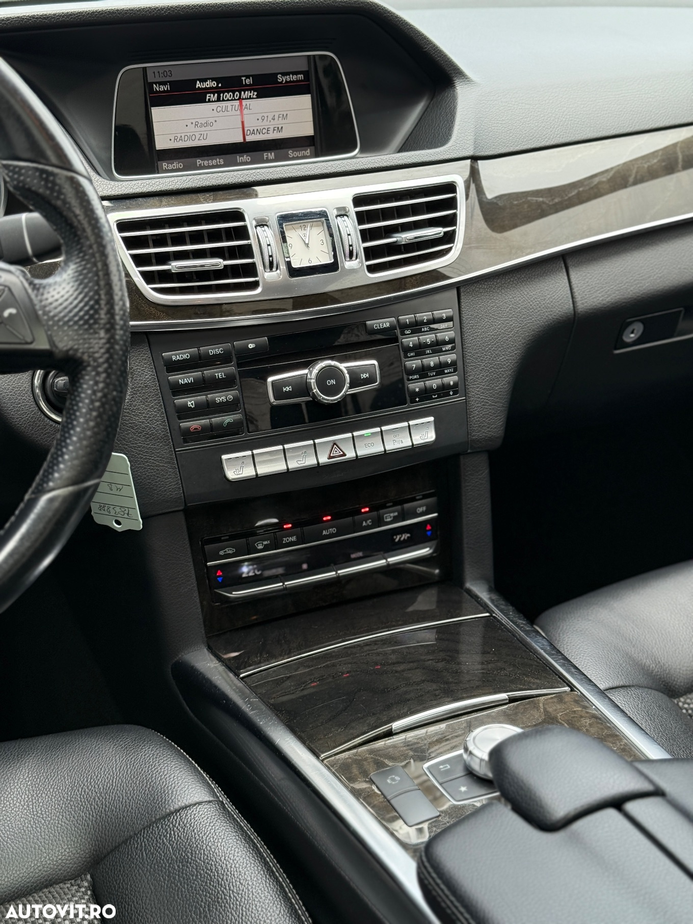 Mercedes-Benz E 220 BlueTEC 9G-TRONIC Avantgarde - 28