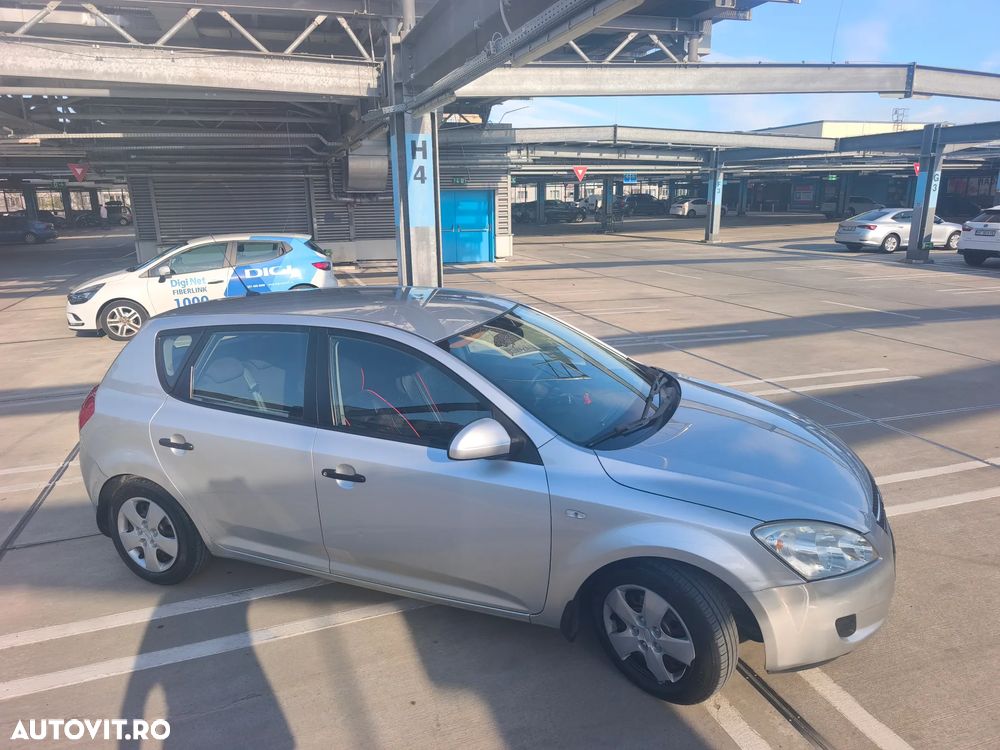 Kia Ceed 1.4 GSL LX - 4