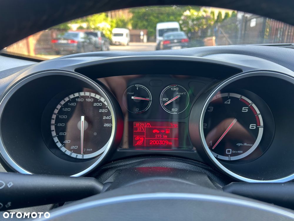 Alfa Romeo Giulietta 1.6 JTDM 16V Turismo - 14