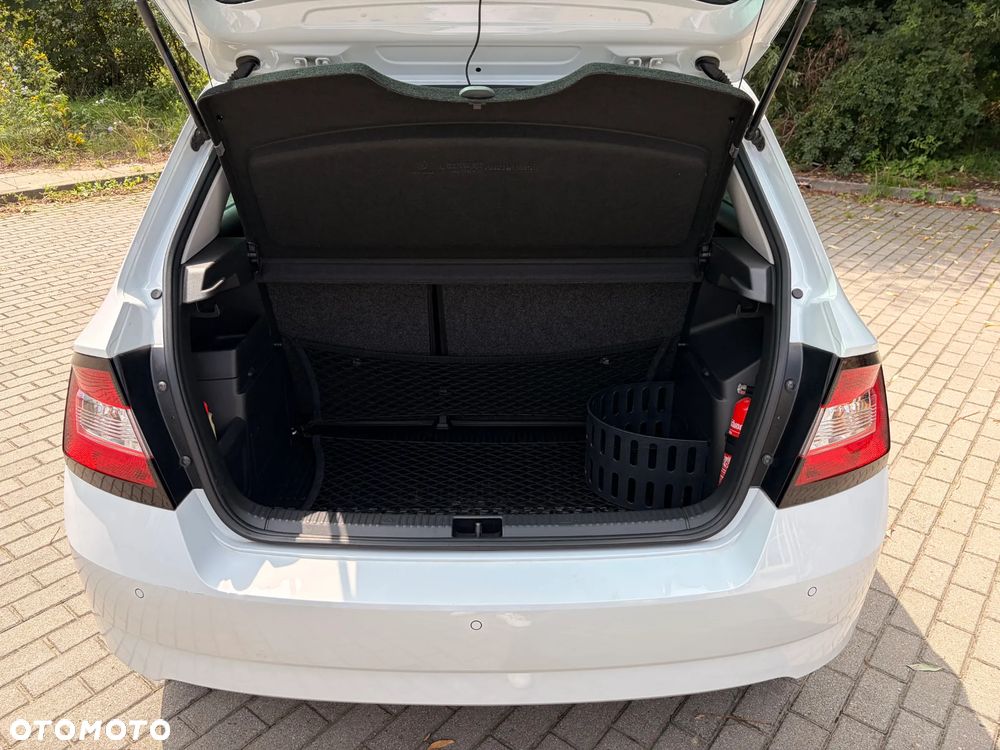 Skoda Fabia - 17