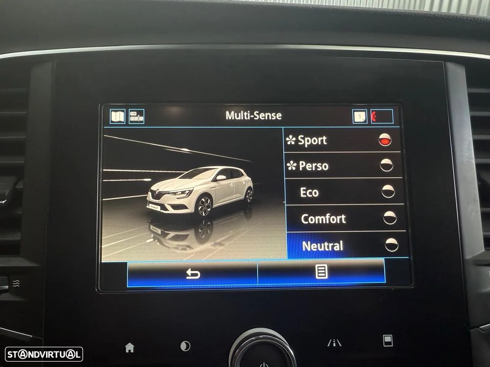 Renault Mégane 1.5 Blue dCi GT Line - 15