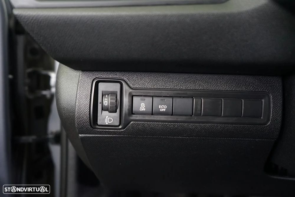 Peugeot 308 SW 1.6 BlueHDi Style - 26